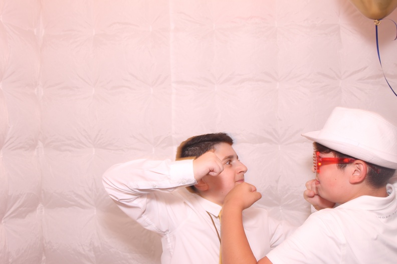 Michael's Photo Booth Pictures 5Towns Entertainment 1800-237-8135 194
