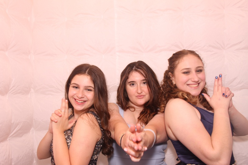 Michael's Photo Booth Pictures 5Towns Entertainment 1800-237-8135 270